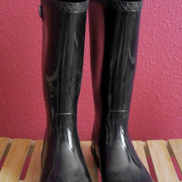 UGG Women's Shaye Rain Boot - Picture 1 of 5